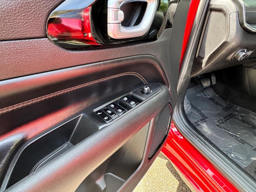 used 2023 Jeep Compass car, priced at $24,830