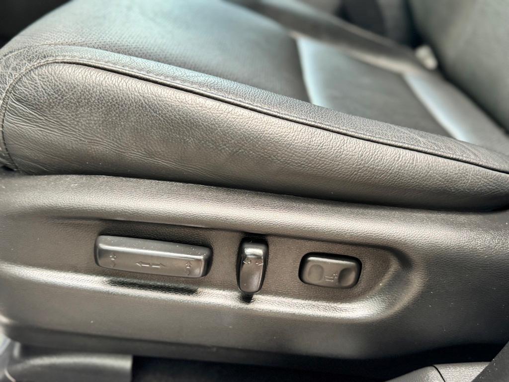 used 2022 Honda Passport car, priced at $31,609