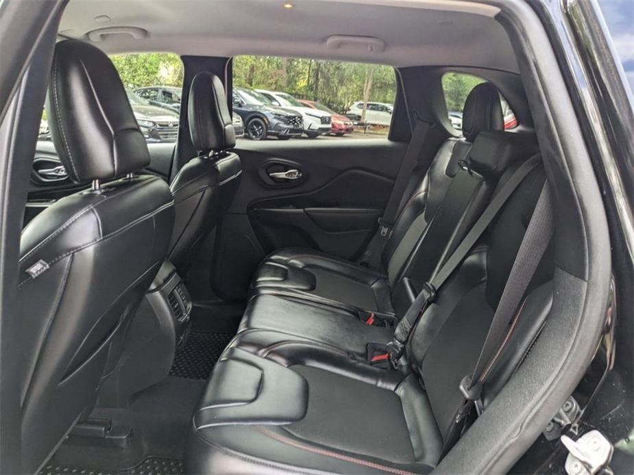 used 2020 Jeep Cherokee car, priced at $22,893