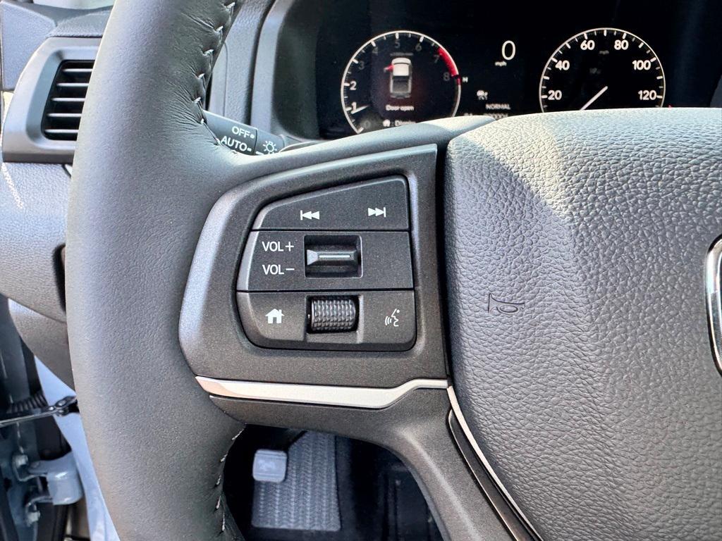 new 2025 Honda Ridgeline car, priced at $47,385