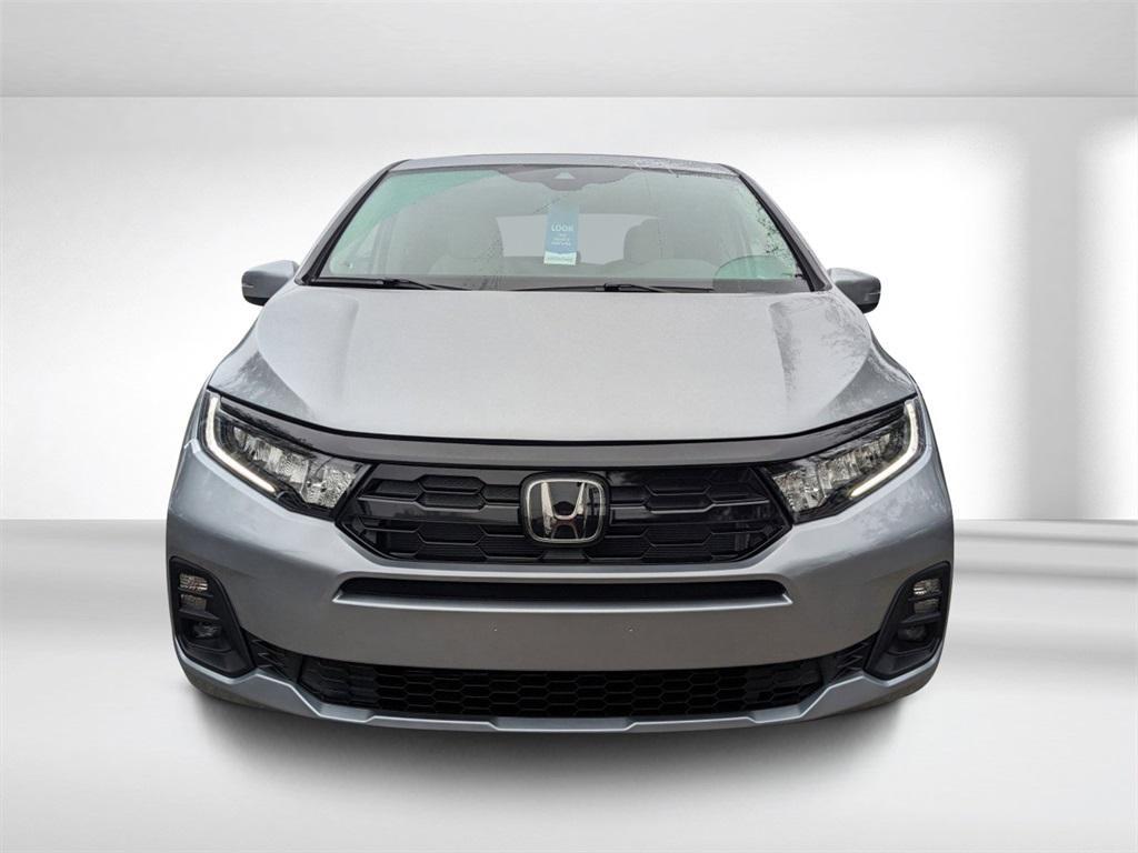 new 2025 Honda Odyssey car, priced at $48,005