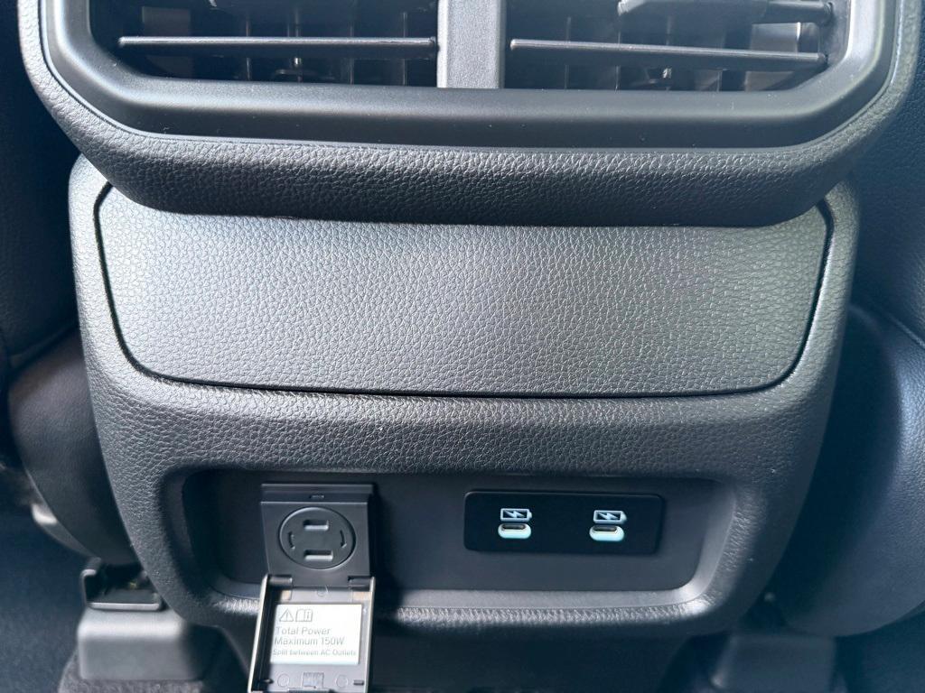 new 2026 Honda Passport car, priced at $50,400