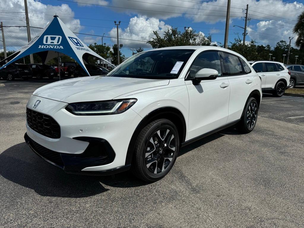 new 2026 Honda HR-V car, priced at $31,900