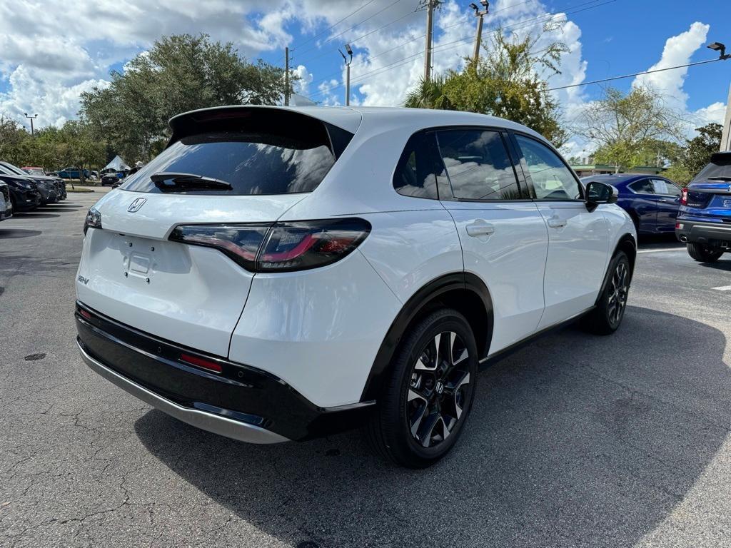 new 2026 Honda HR-V car, priced at $31,900