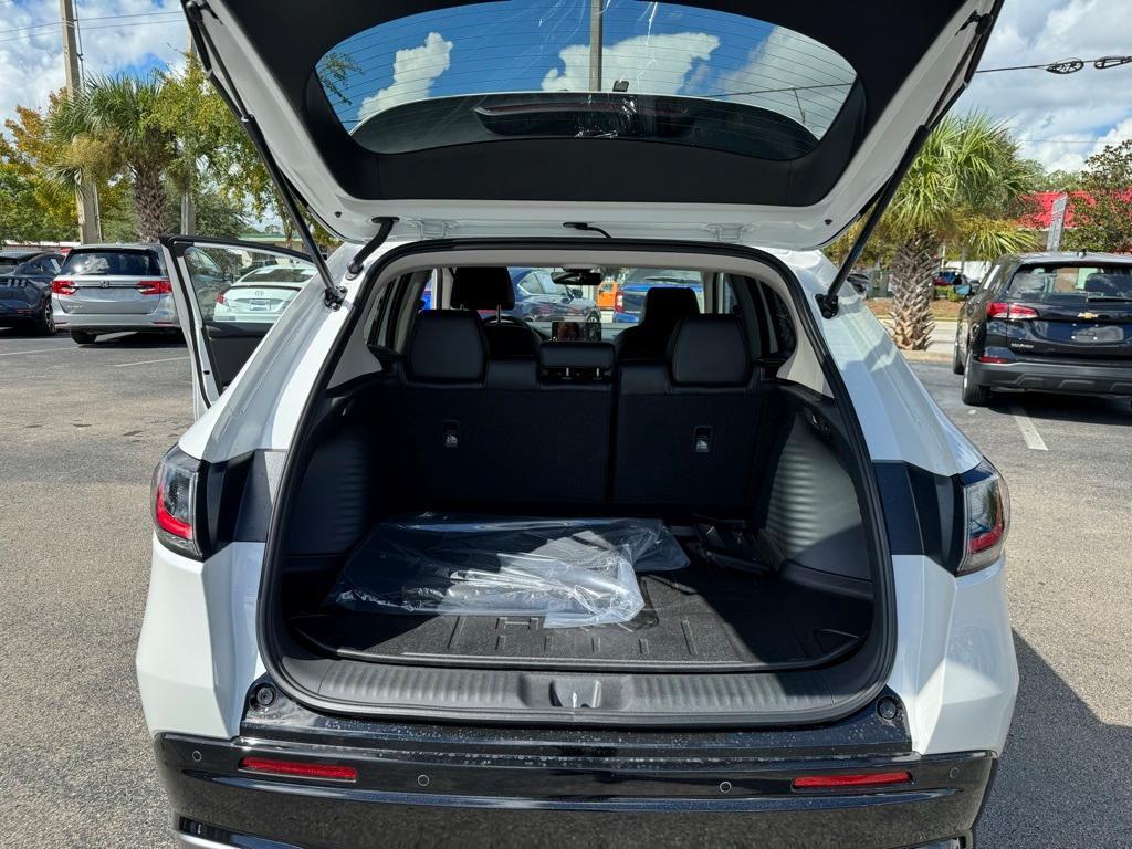 new 2026 Honda HR-V car, priced at $31,900
