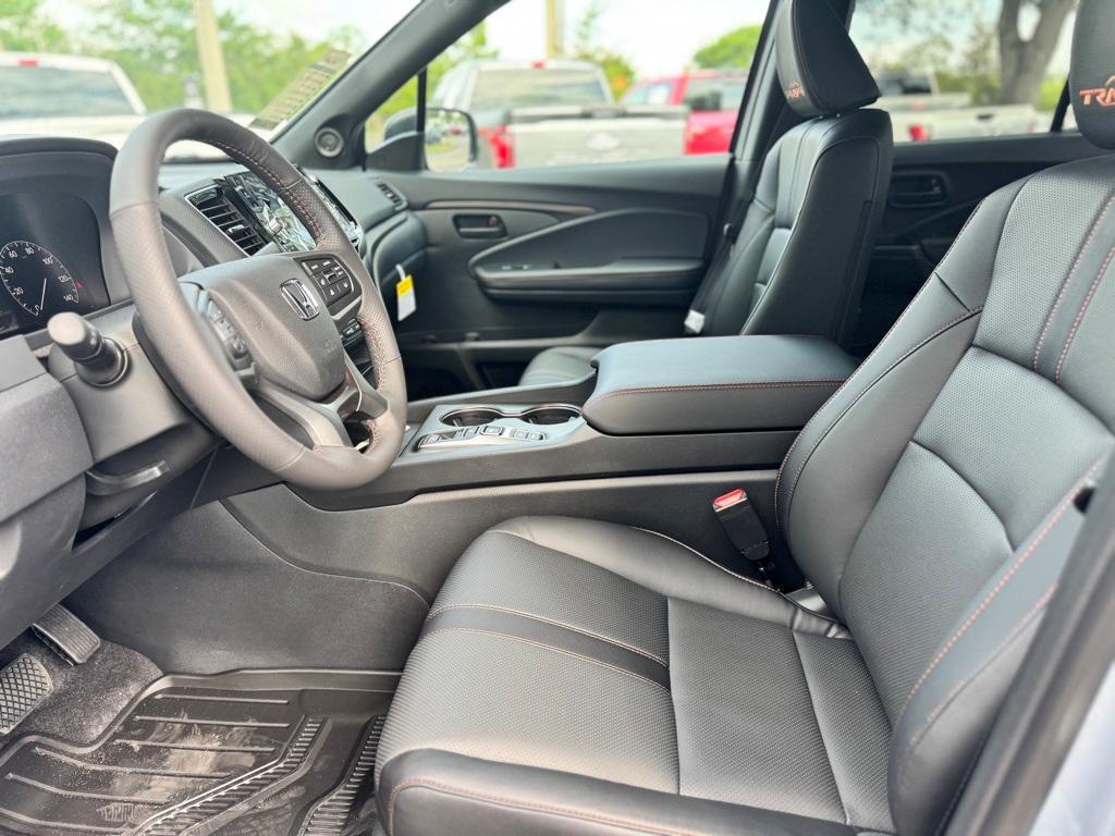 new 2025 Honda Ridgeline car, priced at $47,285