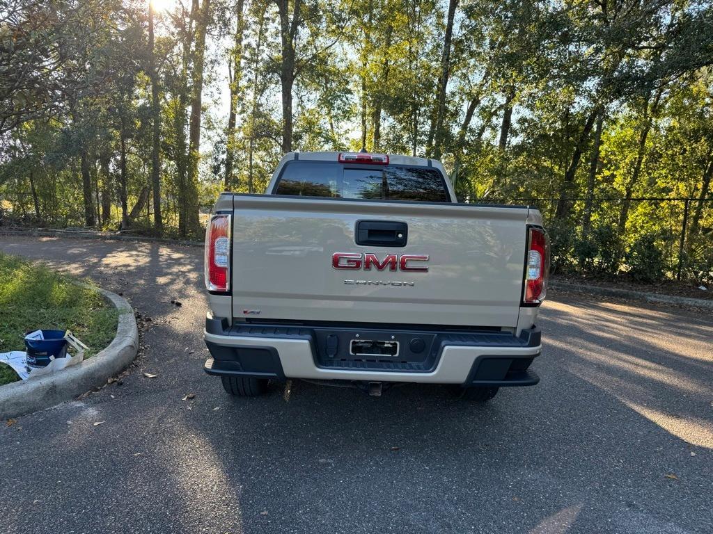 used 2022 GMC Canyon car, priced at $30,889