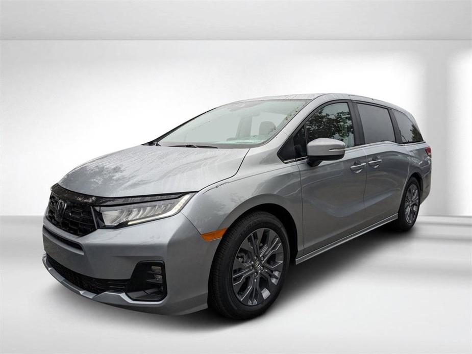 new 2025 Honda Odyssey car, priced at $48,005