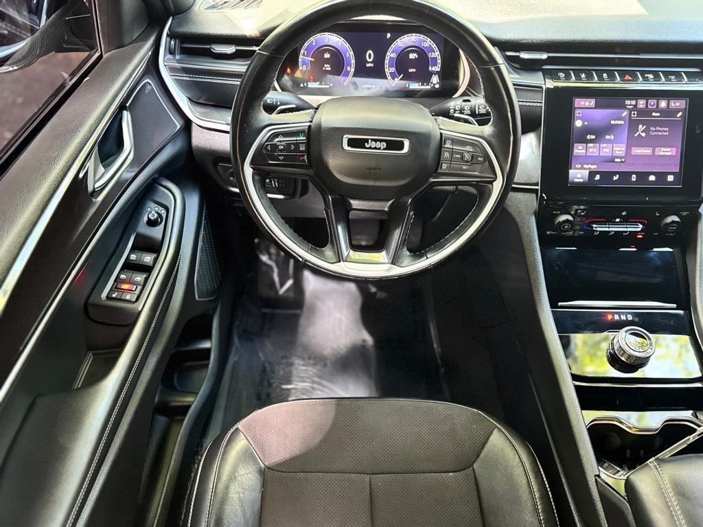 used 2022 Jeep Grand Cherokee car, priced at $31,356