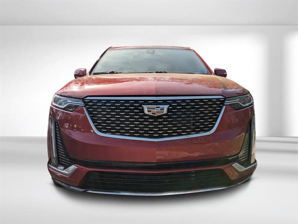 used 2023 Cadillac XT6 car, priced at $34,654