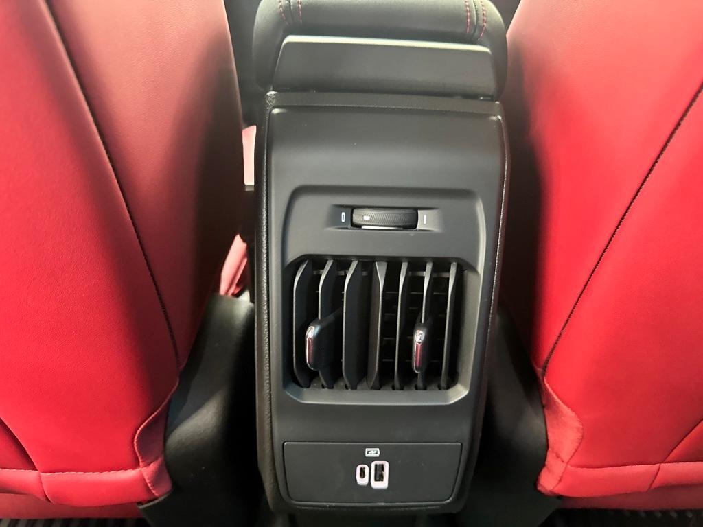 used 2023 Dodge Hornet car, priced at $25,742