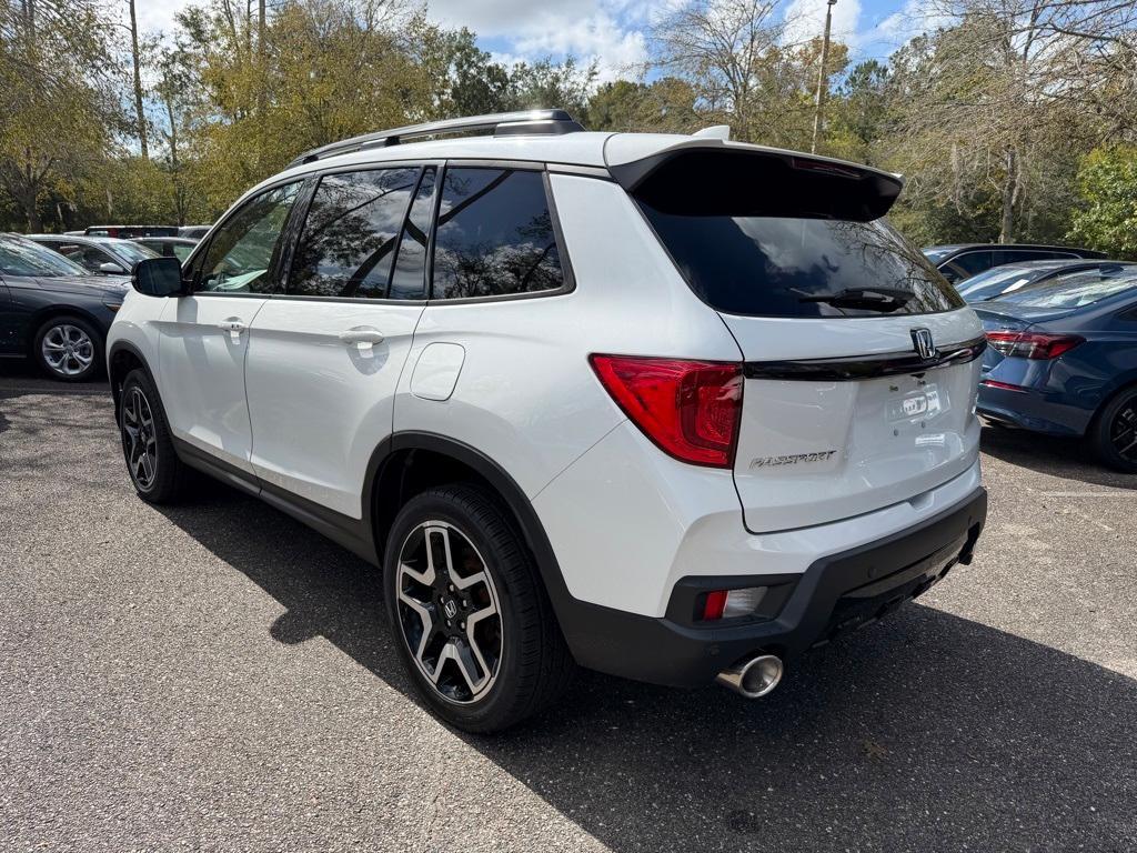 used 2022 Honda Passport car, priced at $29,389