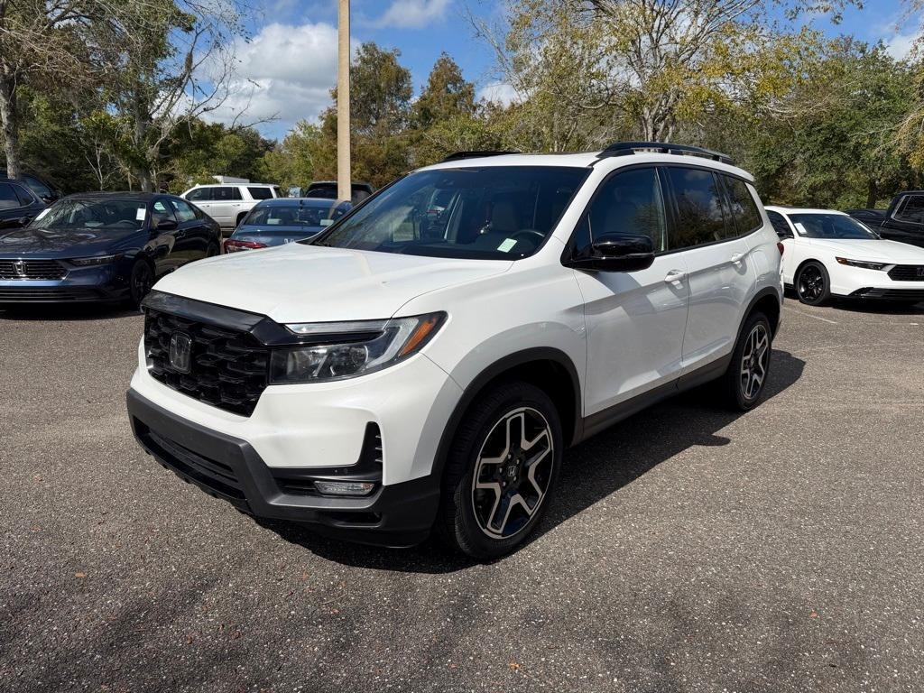 used 2022 Honda Passport car, priced at $29,389