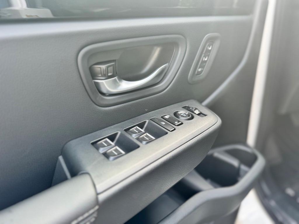 new 2025 Honda Pilot car, priced at $48,945