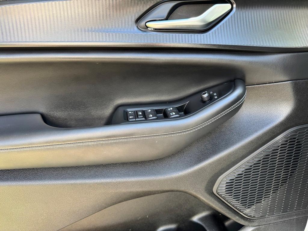 used 2023 Jeep Grand Cherokee L car, priced at $27,259