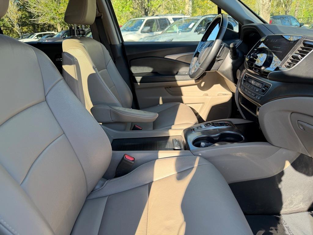 used 2021 Honda Pilot car, priced at $27,441