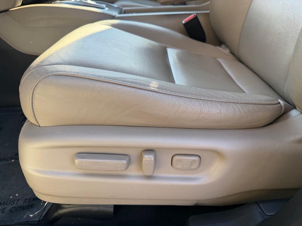 used 2021 Honda Pilot car, priced at $27,441