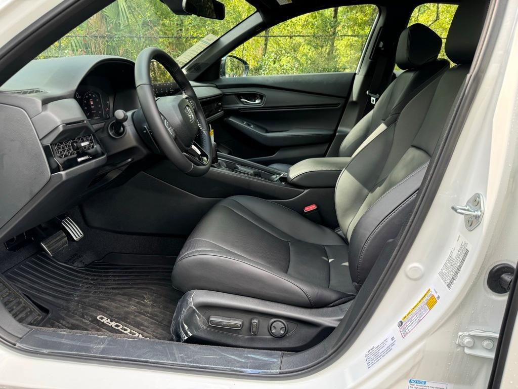 new 2025 Honda Accord Hybrid car, priced at $37,025