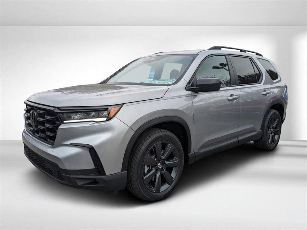 new 2025 Honda Pilot car, priced at $43,695