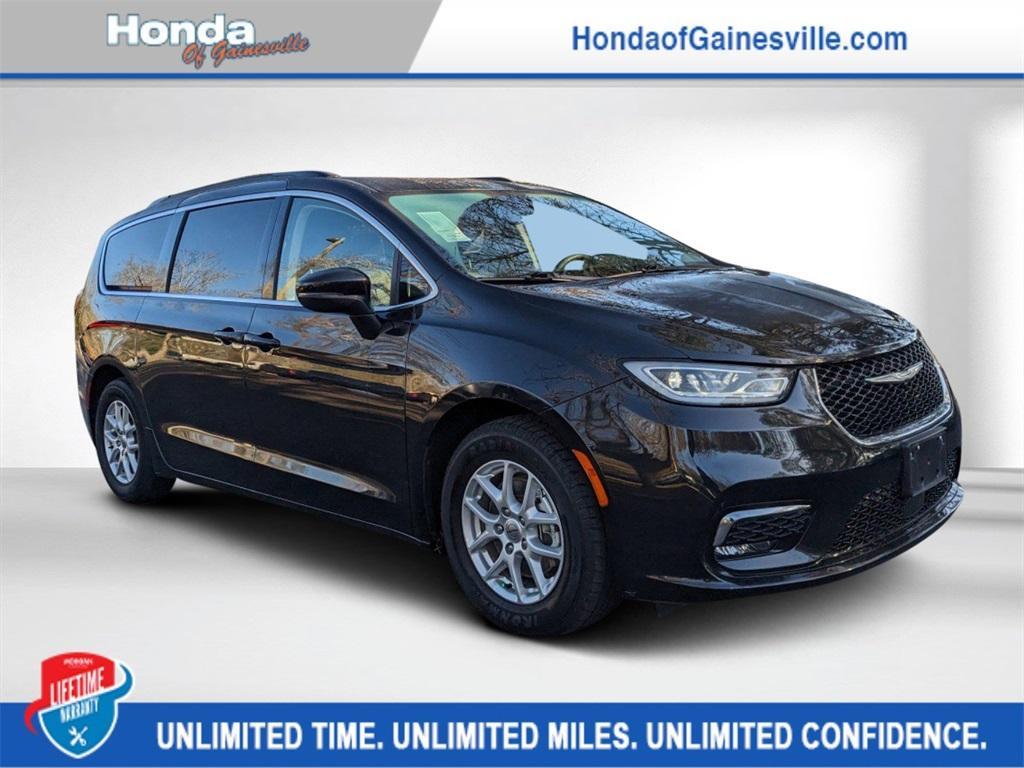 used 2022 Chrysler Pacifica car, priced at $22,898