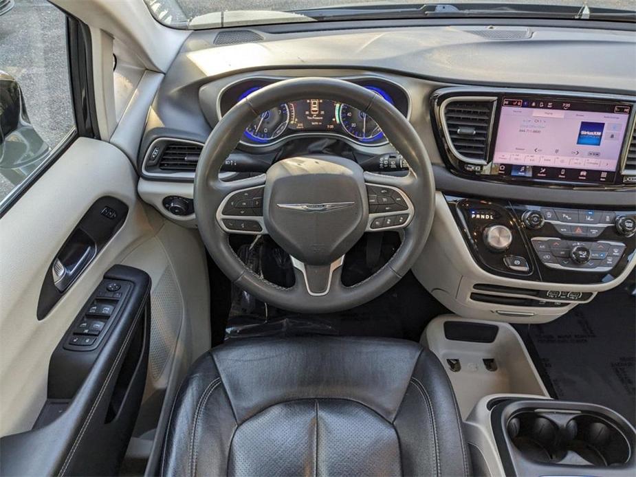 used 2022 Chrysler Pacifica car, priced at $22,898