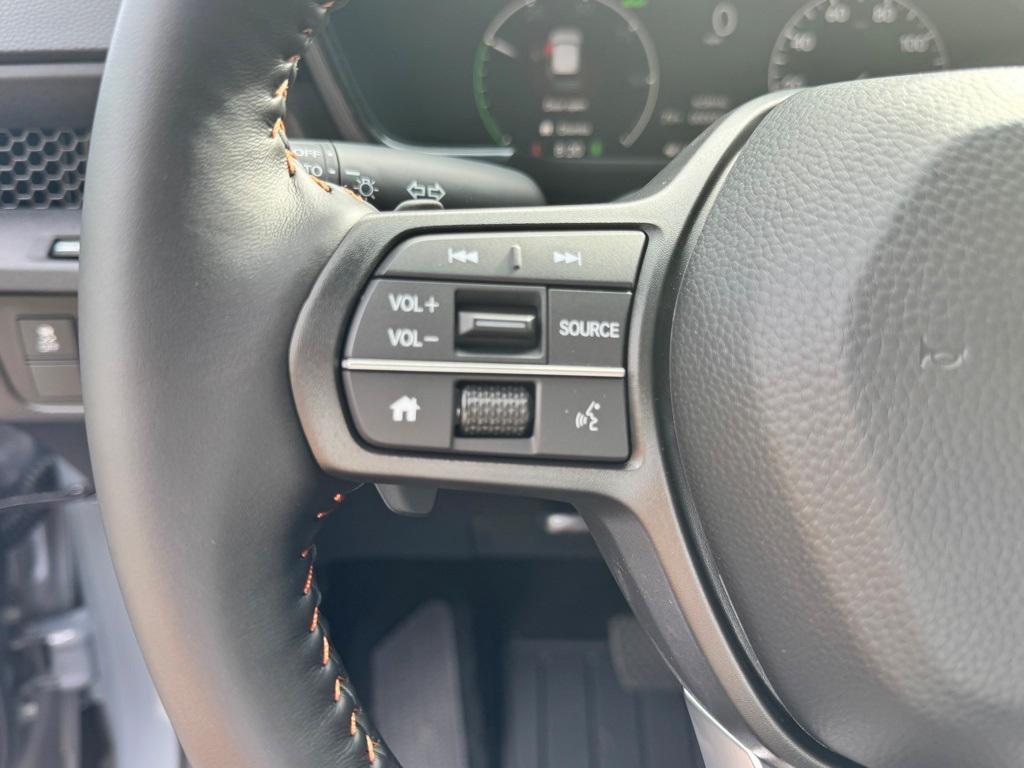new 2025 Honda CR-V Hybrid car, priced at $38,000