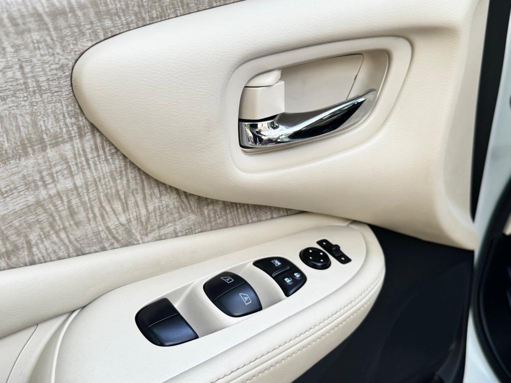 used 2023 Nissan Murano car, priced at $22,387