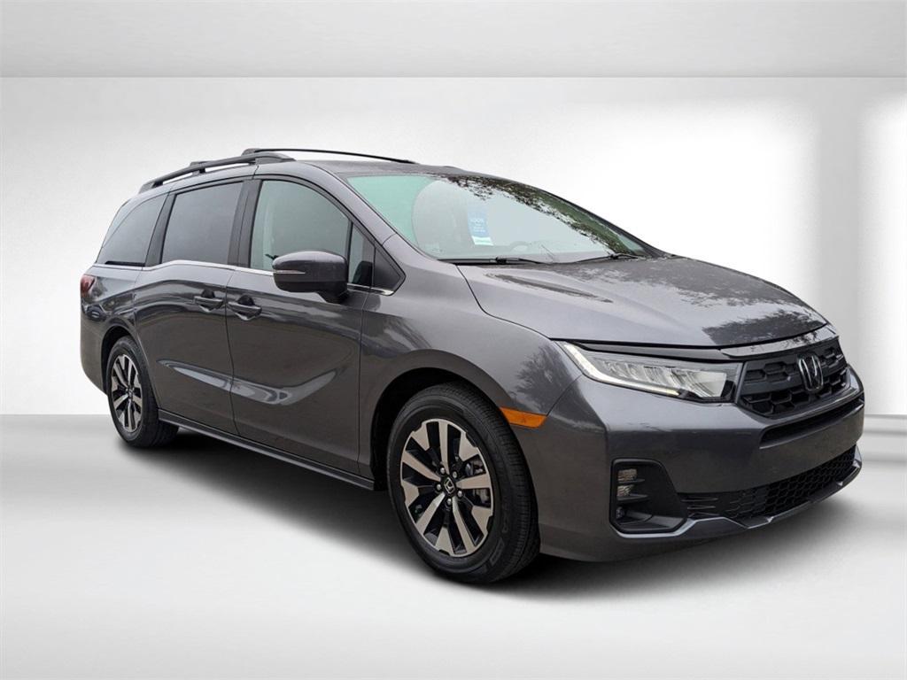 new 2025 Honda Odyssey car, priced at $44,275