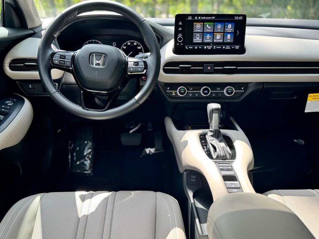 used 2025 Honda HR-V car, priced at $28,969