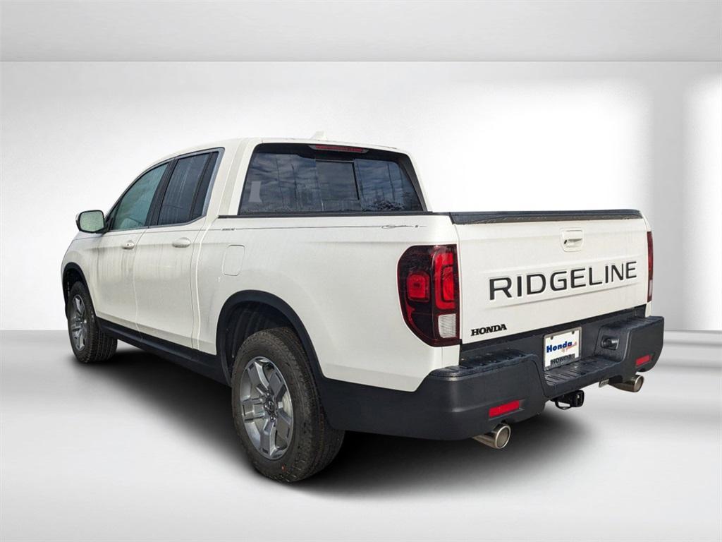 new 2025 Honda Ridgeline car, priced at $44,830