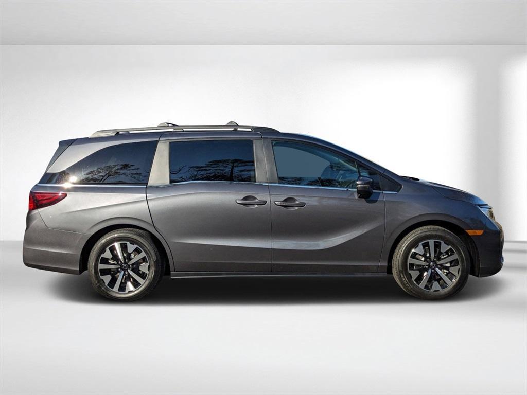 new 2025 Honda Odyssey car, priced at $45,055