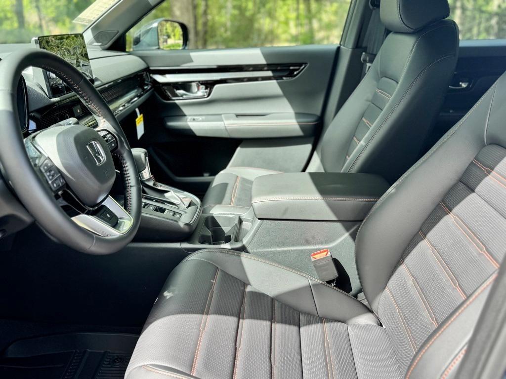 new 2025 Honda CR-V Hybrid car, priced at $42,495