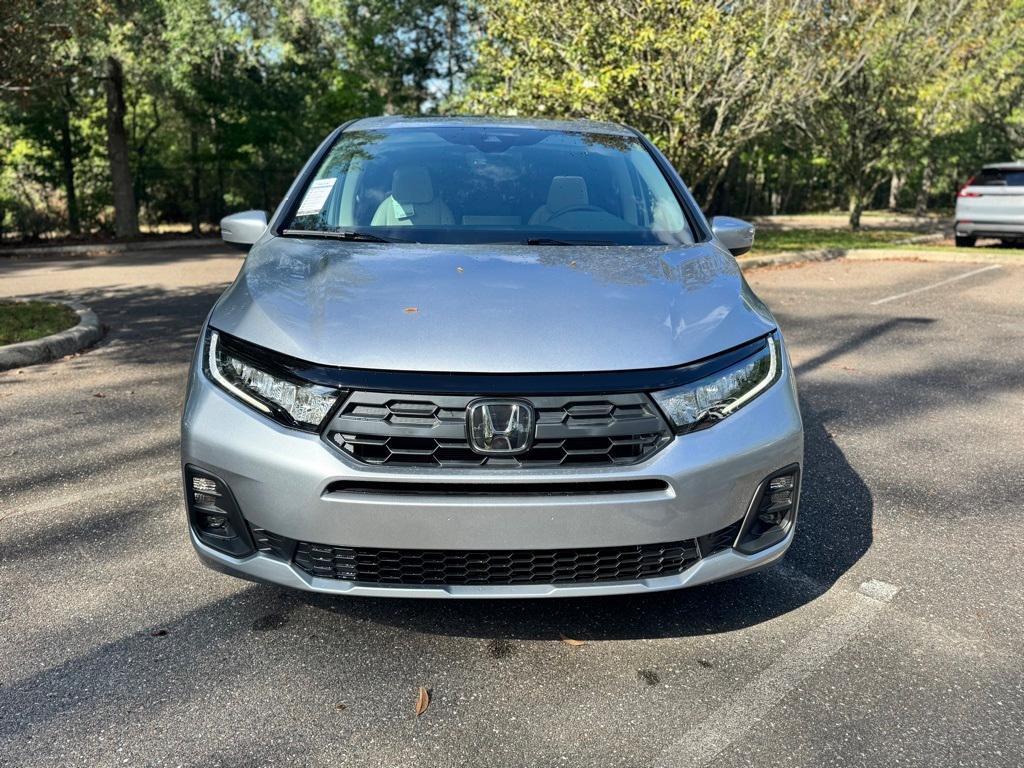 new 2025 Honda Odyssey car, priced at $42,220