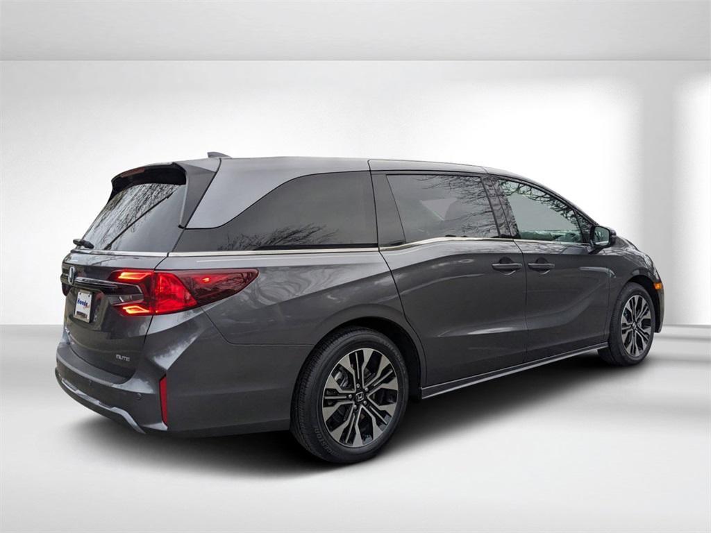 new 2025 Honda Odyssey car, priced at $52,630