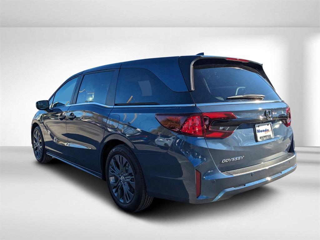 new 2025 Honda Odyssey car, priced at $48,005