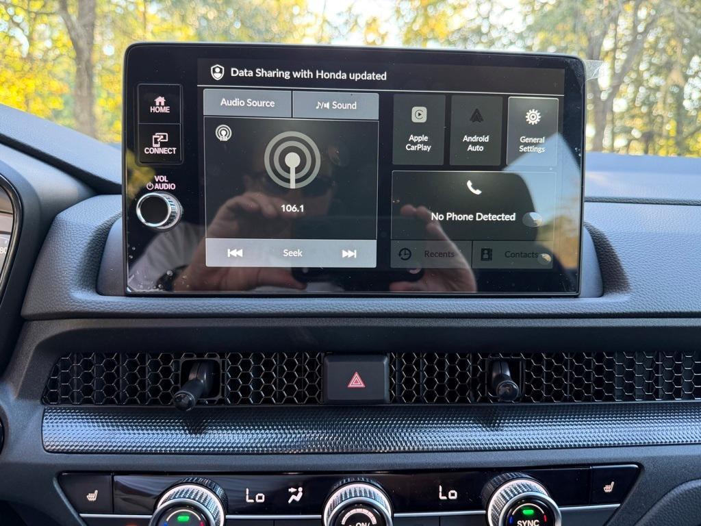 new 2026 Honda CR-V Hybrid car, priced at $41,675