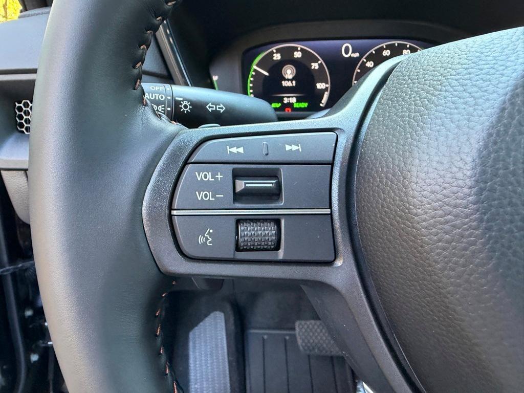 new 2026 Honda CR-V Hybrid car, priced at $41,675