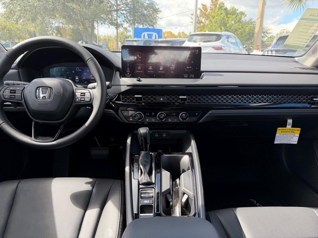 new 2025 Honda Accord Hybrid car