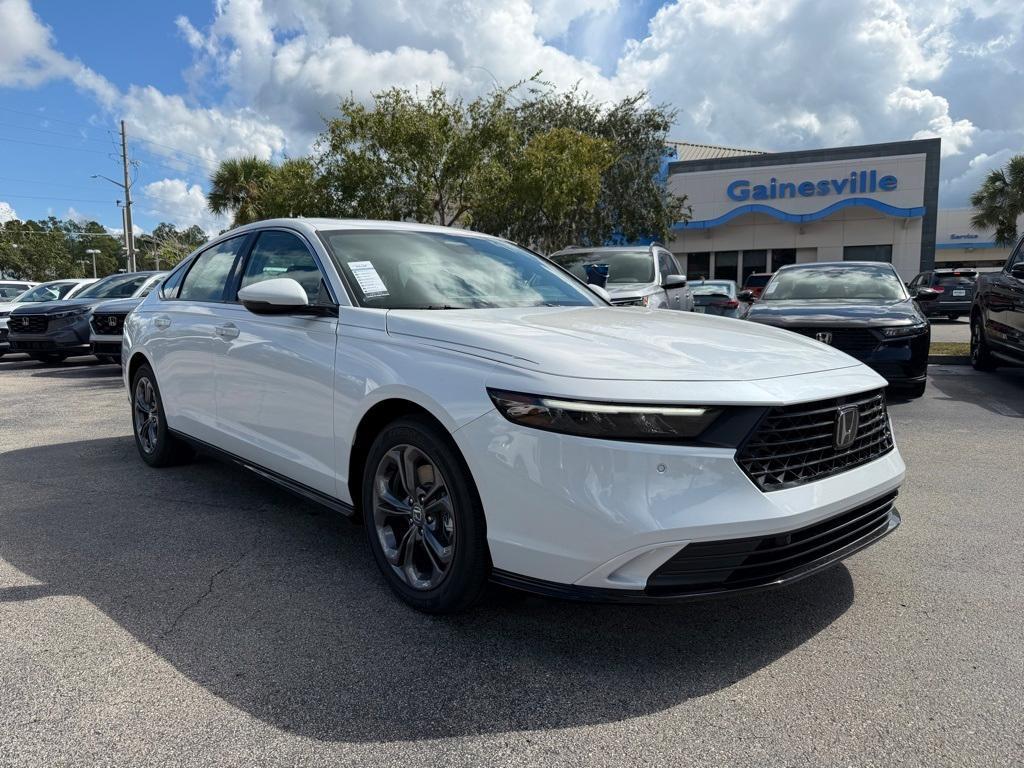 new 2025 Honda Accord Hybrid car