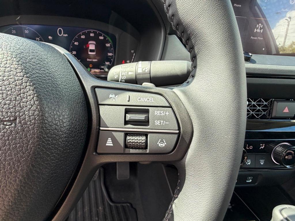 new 2025 Honda Accord Hybrid car