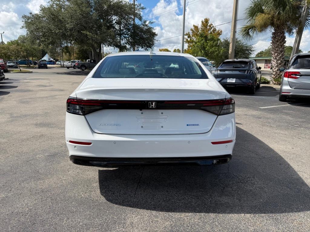 new 2025 Honda Accord Hybrid car