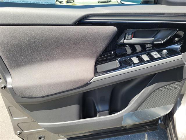 new 2025 Subaru Solterra car, priced at $40,570