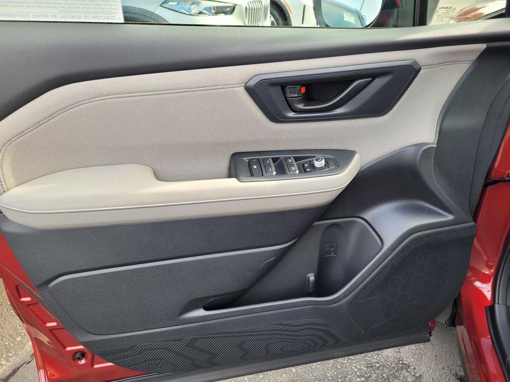 new 2025 Subaru Forester Hybrid car, priced at $37,436