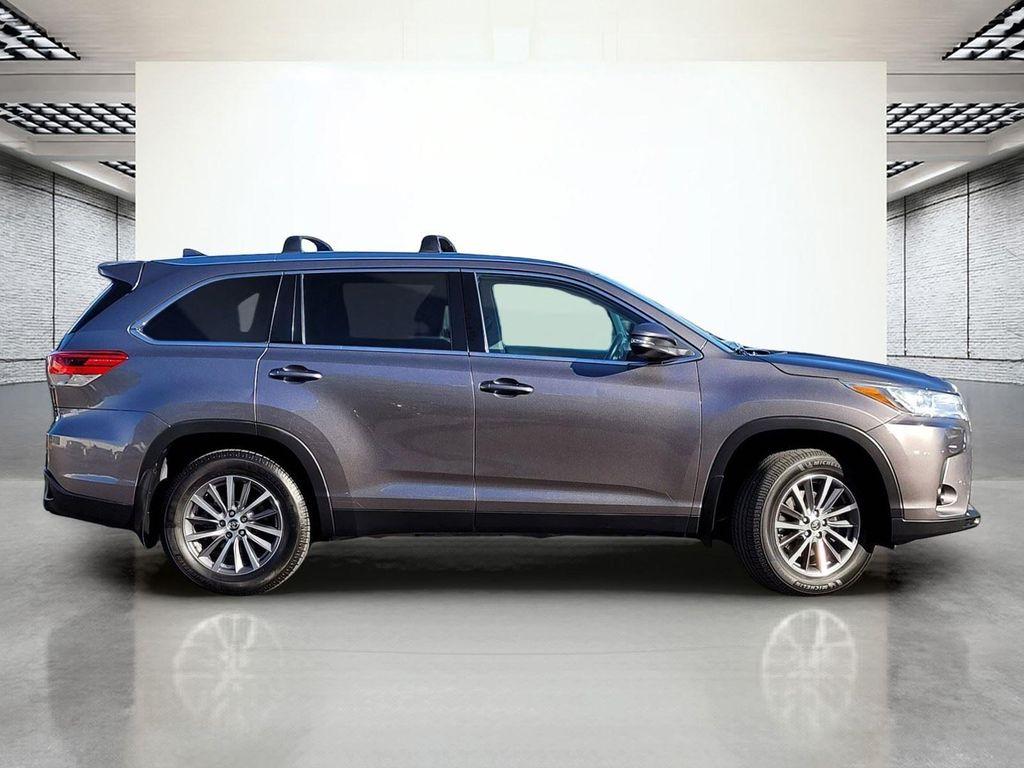 used 2019 Toyota Highlander car, priced at $23,500