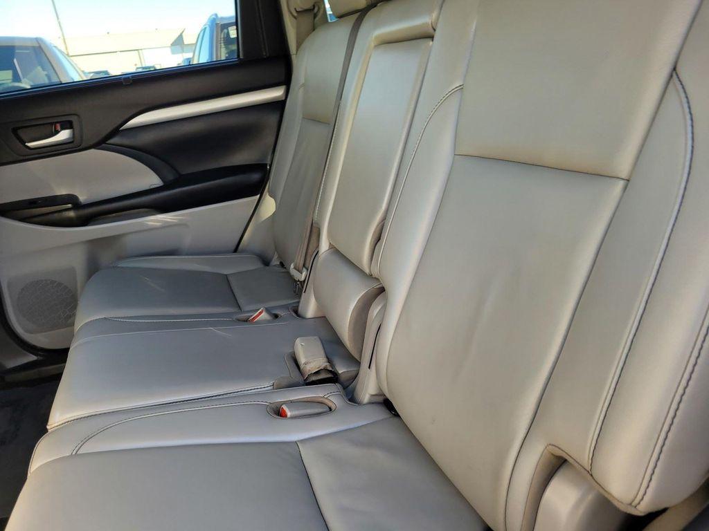 used 2019 Toyota Highlander car, priced at $23,500