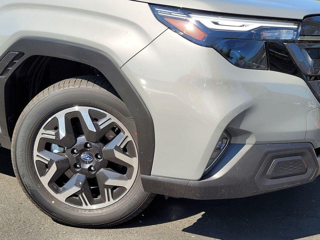 new 2025 Subaru Forester car, priced at $35,560