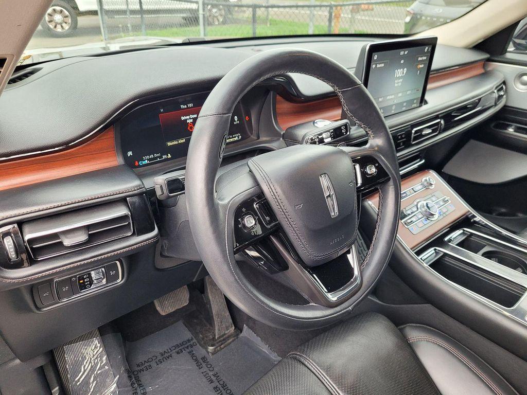 used 2022 Lincoln Aviator car, priced at $46,495