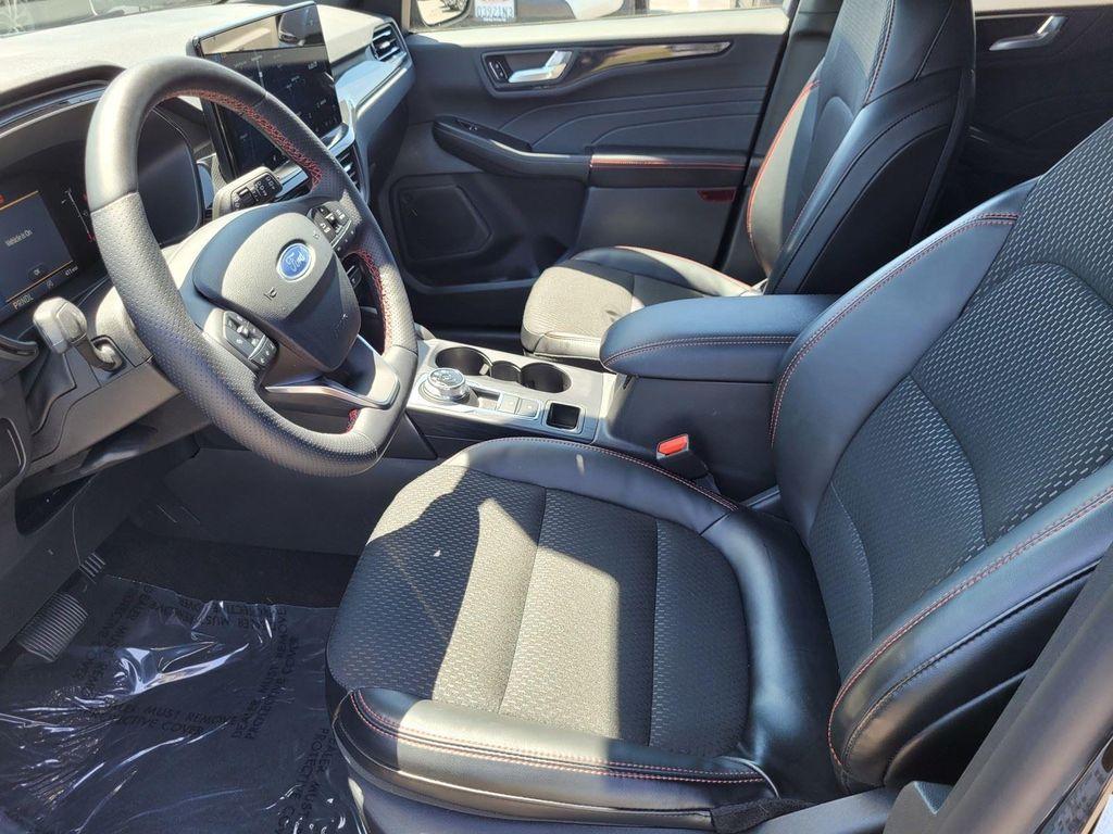 used 2025 Ford Escape car, priced at $28,625