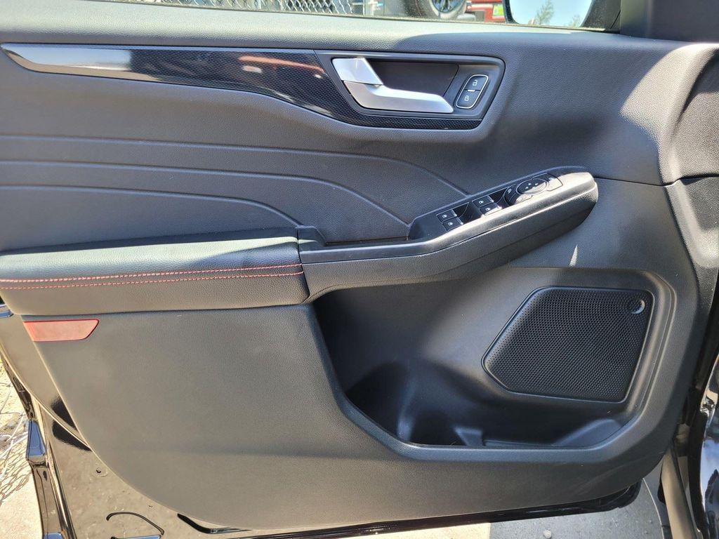 used 2025 Ford Escape car, priced at $28,625