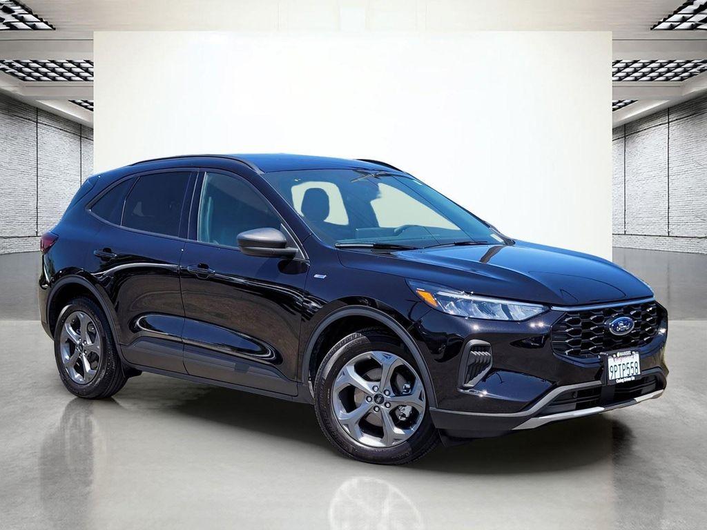 used 2025 Ford Escape car, priced at $28,625